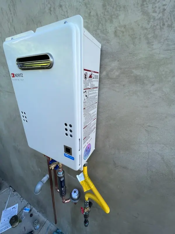 Tankless water heater installation for Stearns Park homes